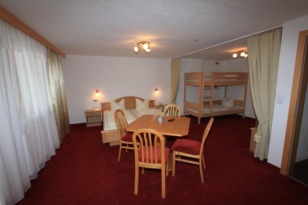 Hotel Restaurant Thurner Zams Rom bilde