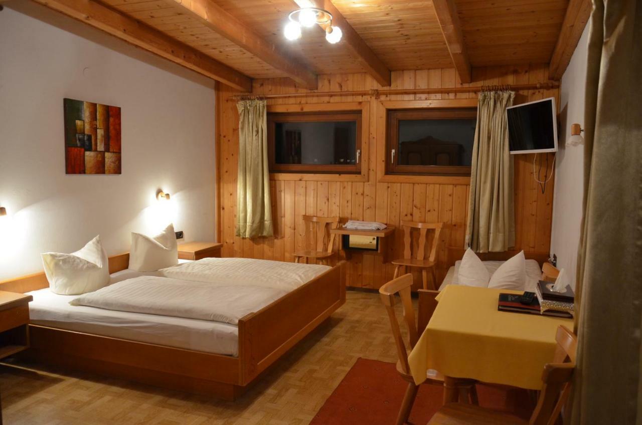 Hotel Restaurant Thurner Zams Eksteriør bilde